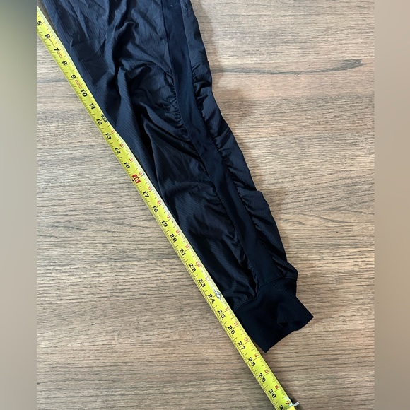 Lululemon Beyond The Studio Jogger-Black-Size 4 - Picture 14 of 14